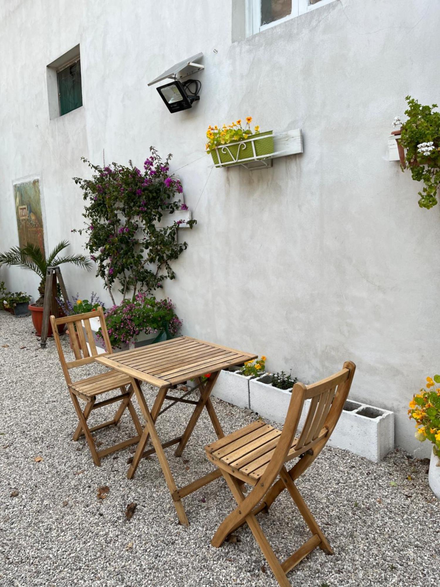 Porta Anfiteatro Pompei Hotel ภายนอก รูปภาพ